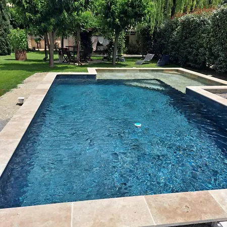 Le Clos Des Oliviers Apartamento Sauve