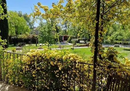 Le Clos Des Oliviers Apartamento Sauve